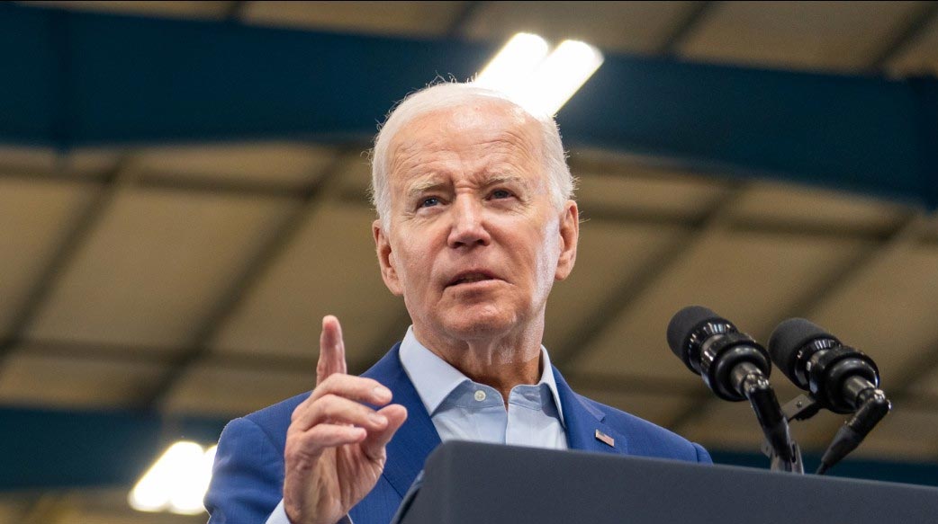 為什麼美國要極力保護以色列？