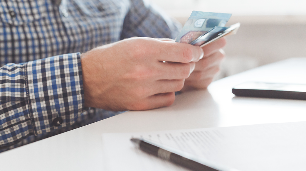 防制無卡分期詐騙，教育、法治應雙管齊下