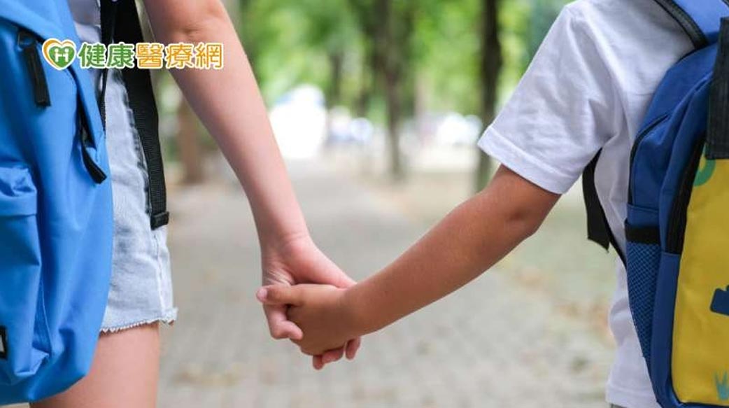 「拒學」不是孩子單方面的問題！　臨床心理師如何協助孩子回到校園？