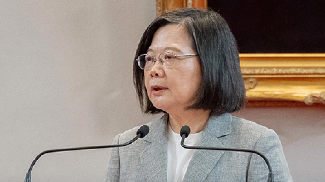 年金再怎麼改還是捧鐵飯碗強