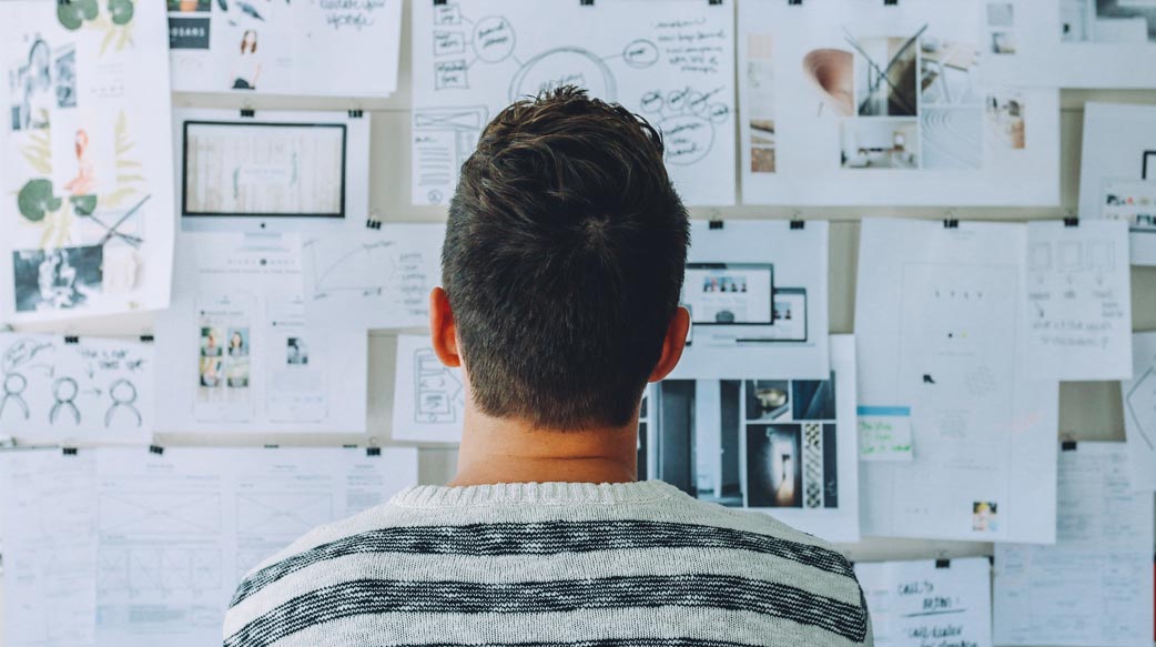 我在 Amazon、Google 和新創工作過——該選大巨頭還是小新創？以下是我建議你考慮的首要事項