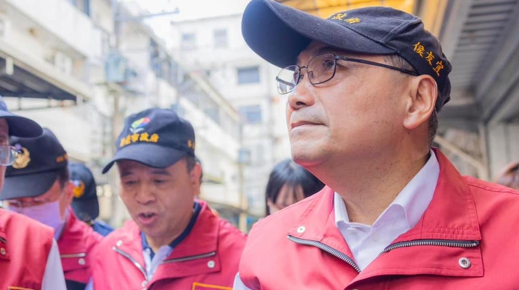 深坑大火空汙雙北市長慢好幾拍 大選過了發條大鬆？