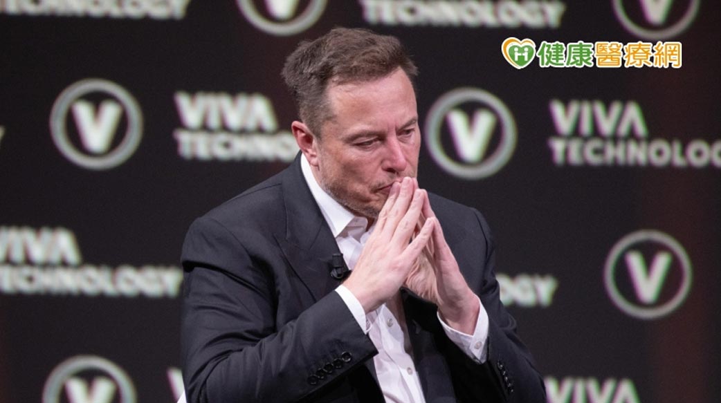 馬斯克Neuralink晶片植入人腦　專家指多項疑點：恐遭駭客攻擊