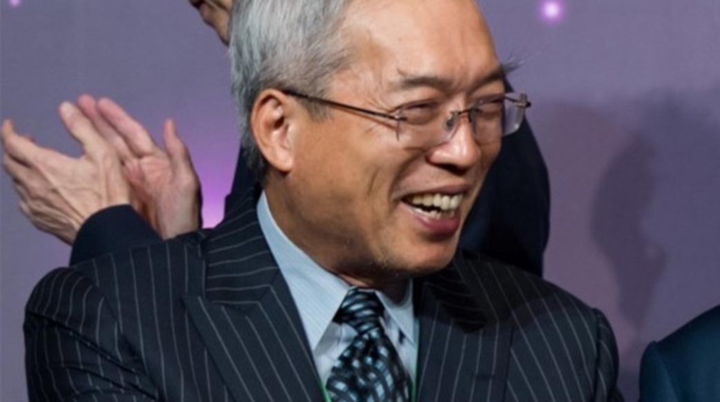 何必要替黃仁勳染色？