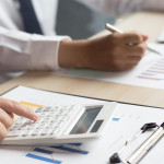 不食人間煙火的執政者