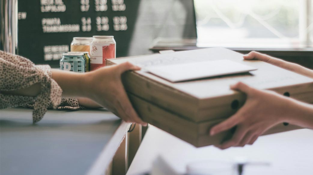 從特斯拉到蘋果：2024 年美國主要公司裁員風暴