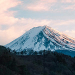 富士山開始開徵遊客稅