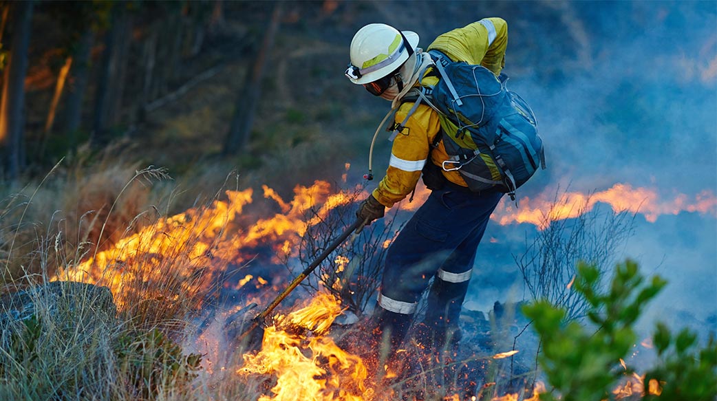 美國這兩州率先禁止消防員防護裝備含有 PFAS