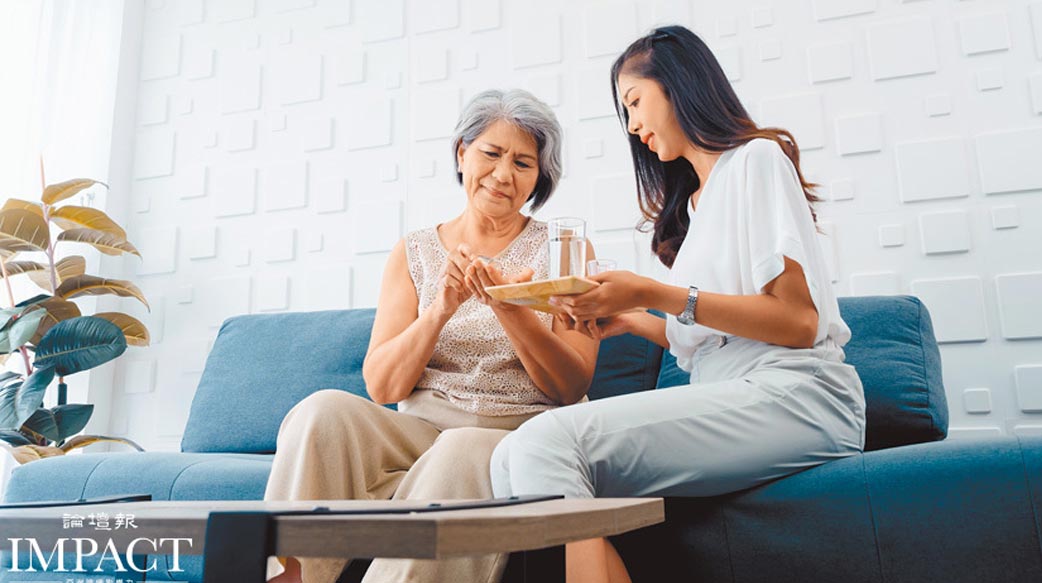 只有上帝Agape的愛， 能使兩代和好