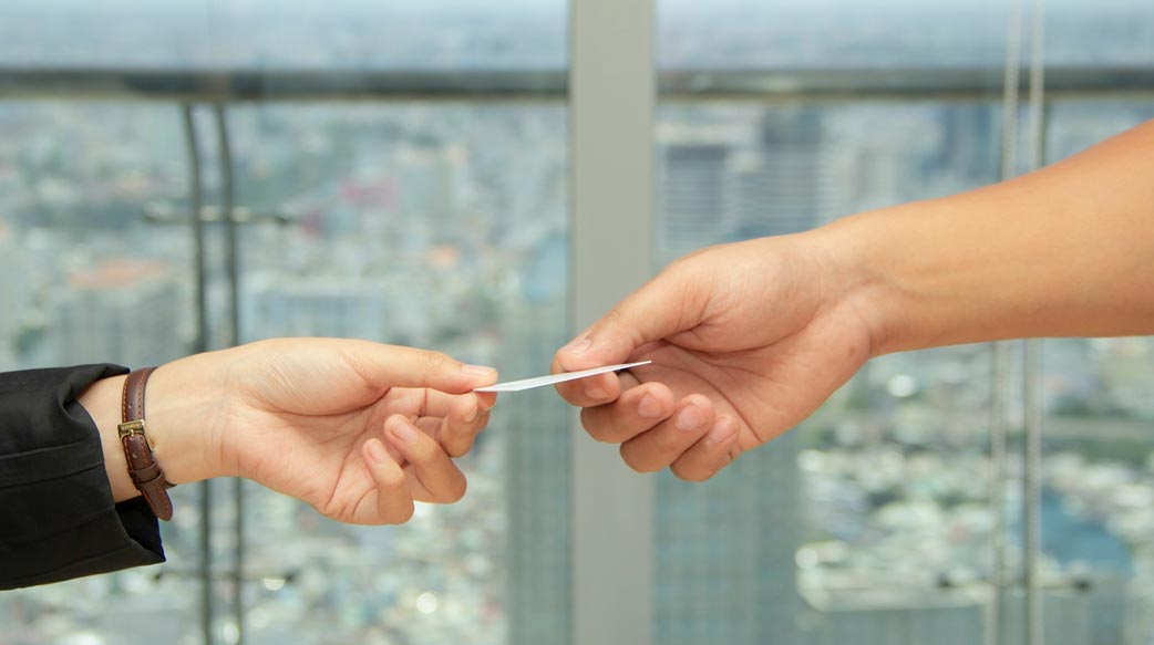 告別塑膠卡時代！飯店房卡大革命，你的手機就是鑰匙