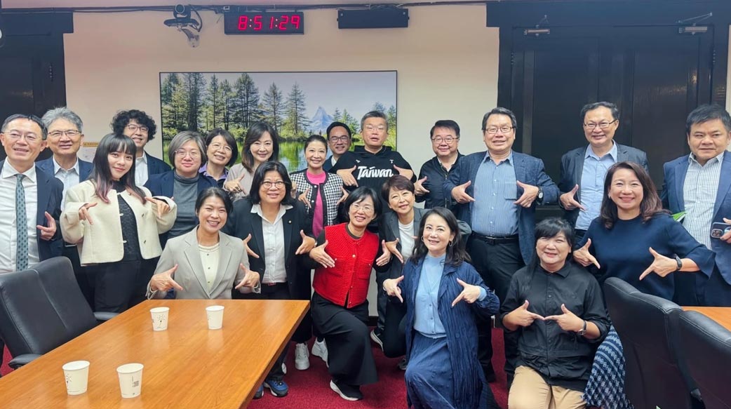 當你有丁點成就一定要遠離錦上添花