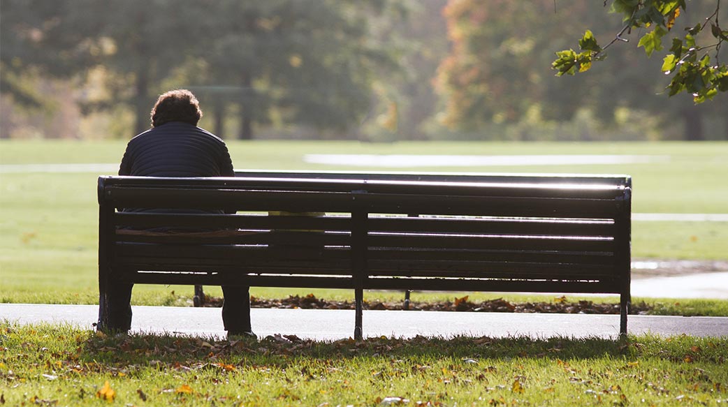 要使孤獨者有尊嚴善終