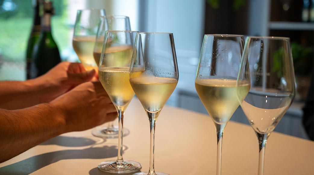 法國香檳對台灣美食推廣的啟示