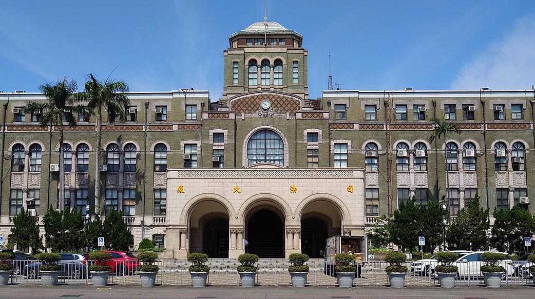 法官「違憲造法」是民進黨的政治正確？