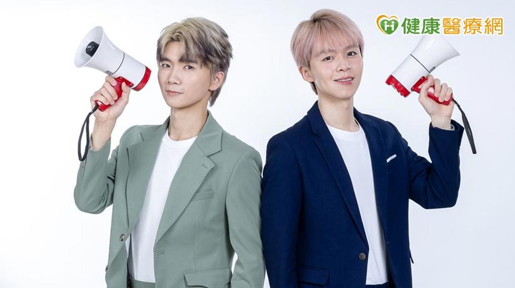 黃氏兄弟勇敢揭「痘」！呼籲破除青春痘迷思並積極治療