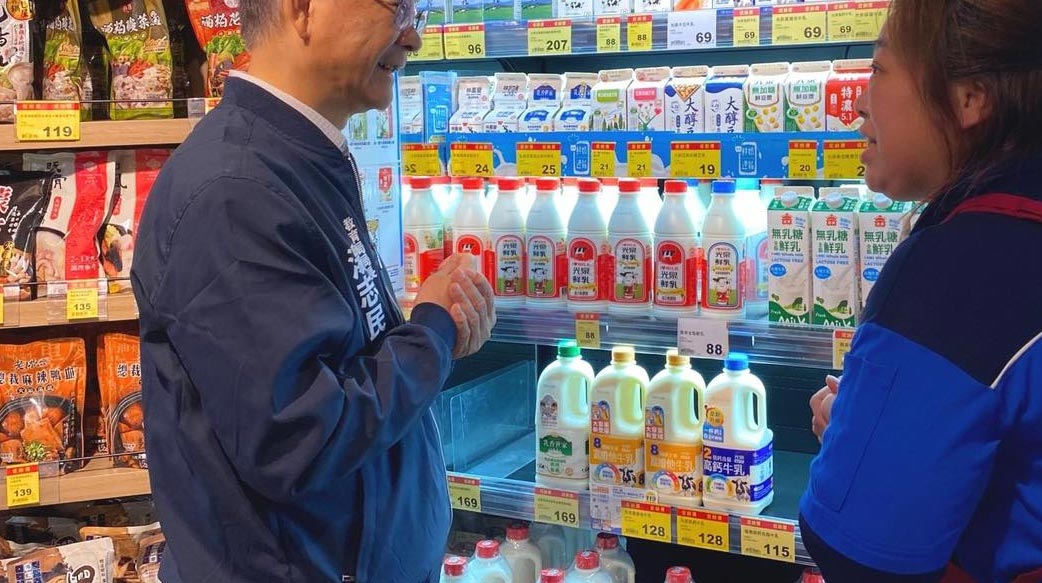 從鮮奶看見的「台灣病」：全民買單，財團賺爛