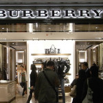 奢侈品Burberry全球大裁員