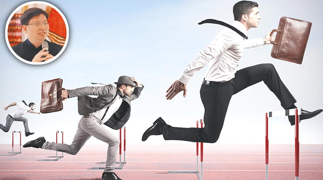 【職場見證篇】數位浪潮中兩度起落 黃頌揚歷經人生轉折 壯年承接使命活出精彩 用AI服事新世代