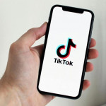 當牧師遇上TikTok 英國聖公會利用短影音向年輕人傳福音