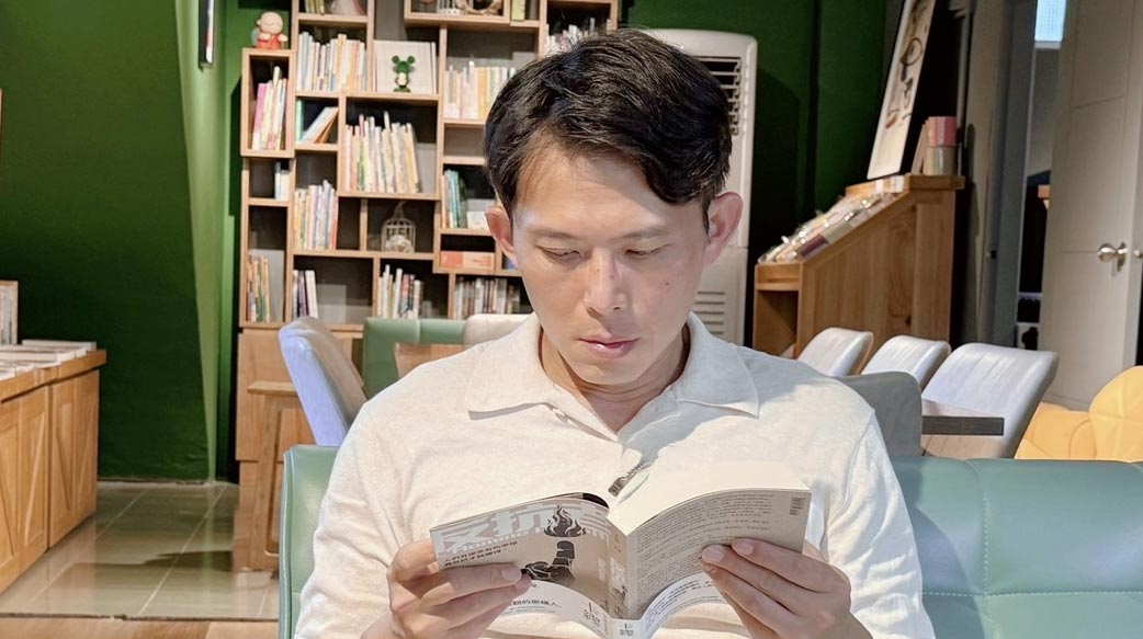 韓國瑜為何形容黃國昌為「人中呂布，馬中赤兔，永遠衝」？