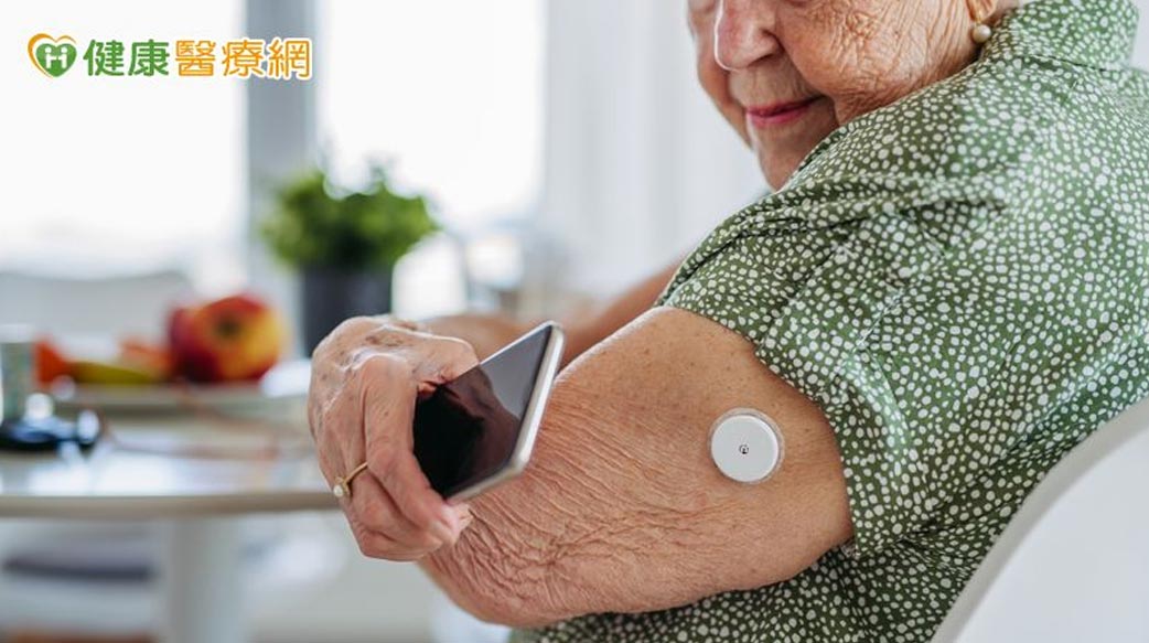 用CGM控制飲食血糖仍高？還需要測指尖血嗎？衛教師一一說明！