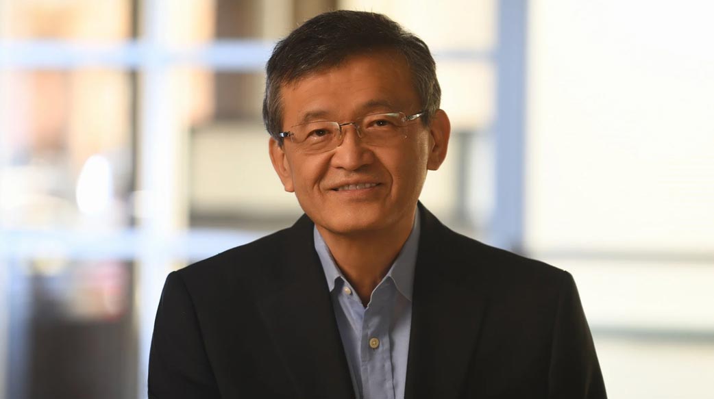 【100% 晶片關稅後】川普要求英特爾 CEO 下台，陳立武最新聲明「美國是 40 多年的家」