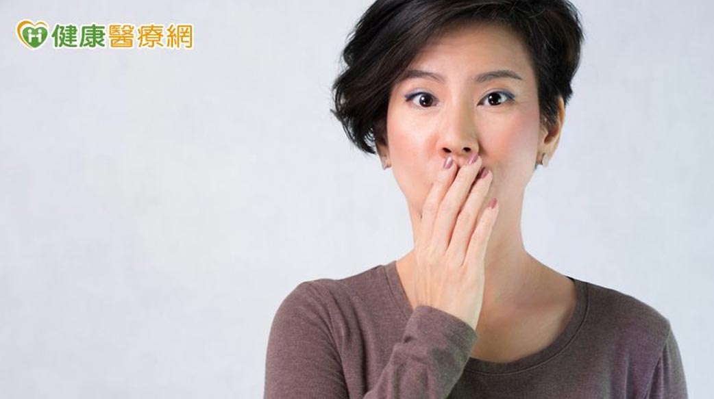 無牙恐成身心功能障礙？　醫師解析全口重建最新選擇