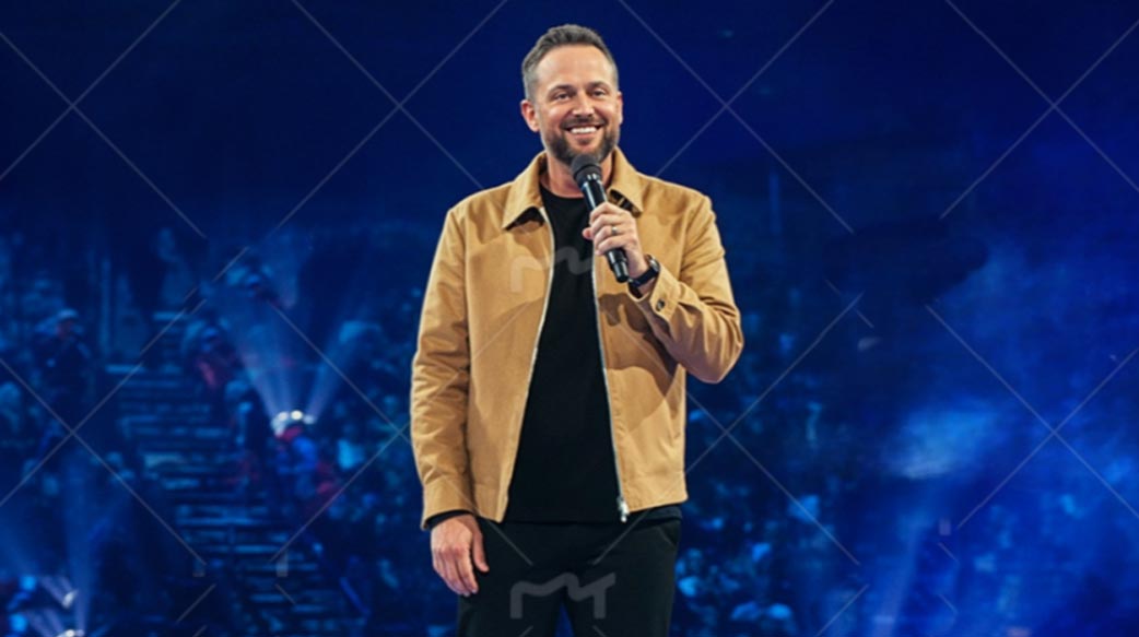 全美票房最高單口喜劇演員奈特巴蓋茲宣告信仰：神讓我成為可使用的器皿