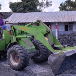 家被淹了，但用詞不能錯：一場「溢堤非潰堤」的泥水塗抹