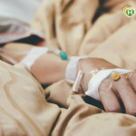 車禍全身骨折如散落拼圖！70歲婦命懸一線　創傷小組7度開刀成功搶命