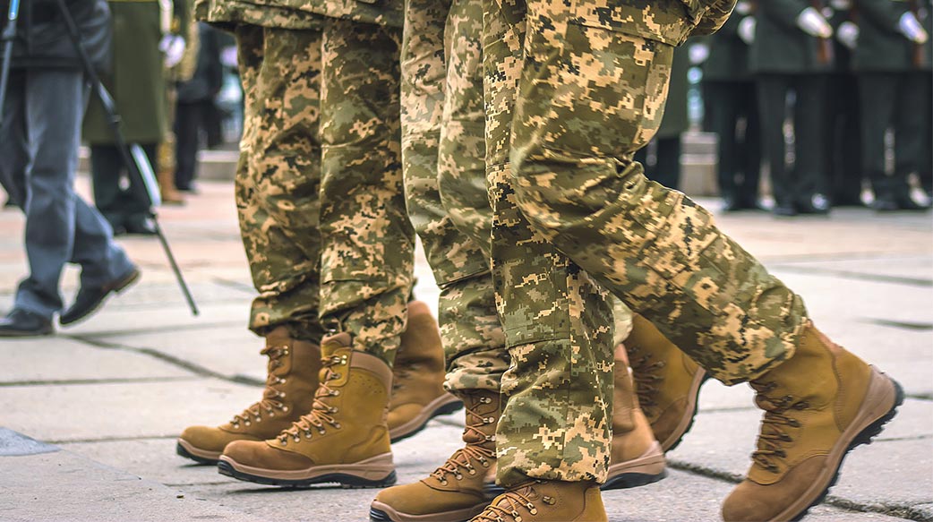 瑞士公投反對女性服兵役