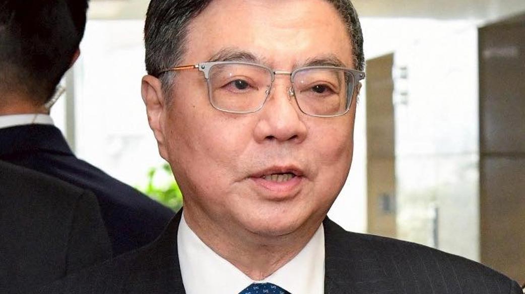 停砍軍公教年金已副署，為何仍可暫緩執行？