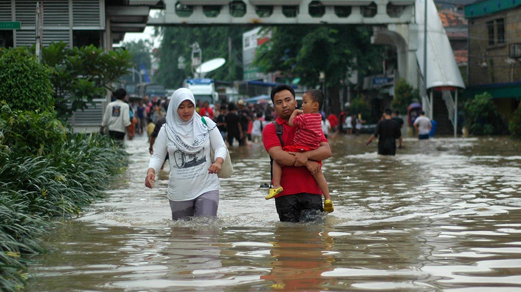 亚洲致命气旋酿逾1750人死亡