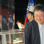 美以狂轟濫炸，名嘴胡言亂話