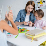 高育兒成本是女性去年離職的首要原因