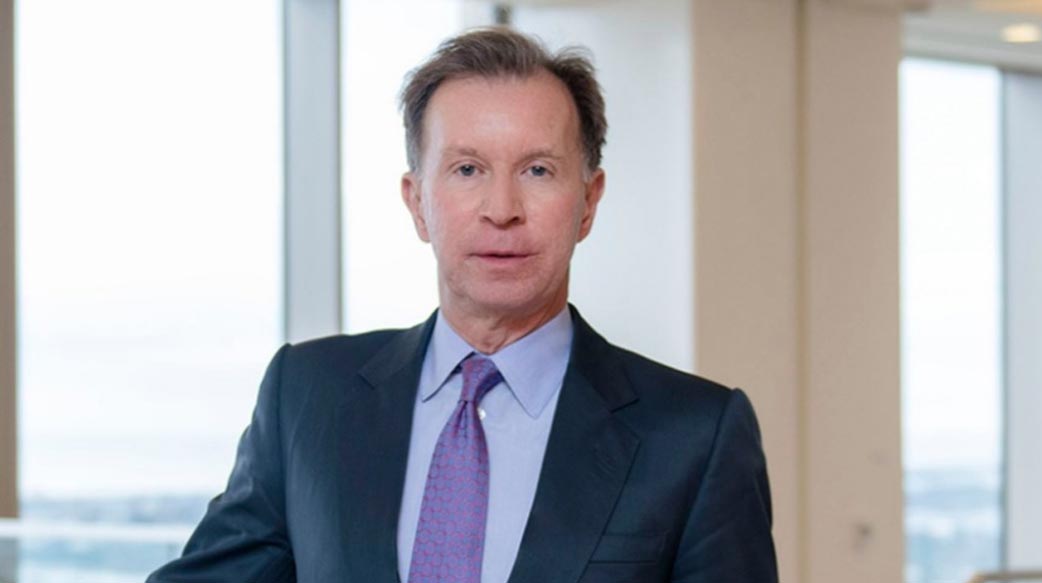 「我賺得越多 能奉獻的就越多！」 億萬富豪銀行家談信仰、財富與人的尊嚴