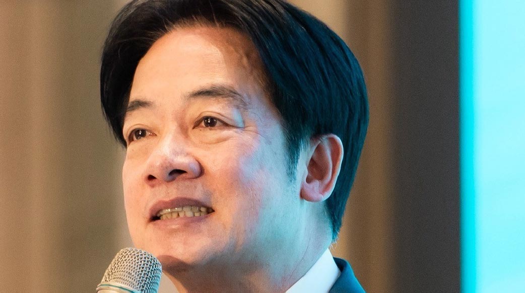 正港中共同路人