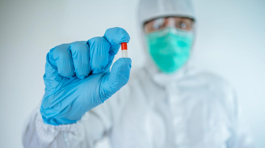 大脑保卫战！研究发现及早投病毒药，失智风险降23%