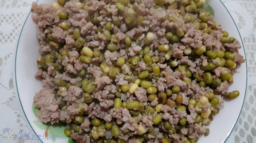 献给母亲好滋味－萌芽绿豆炒绞肉
